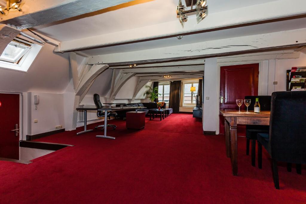 Hotel De Vischpoorte, Hartje Deventer En Aan De Ijssel Pokoj fotografie