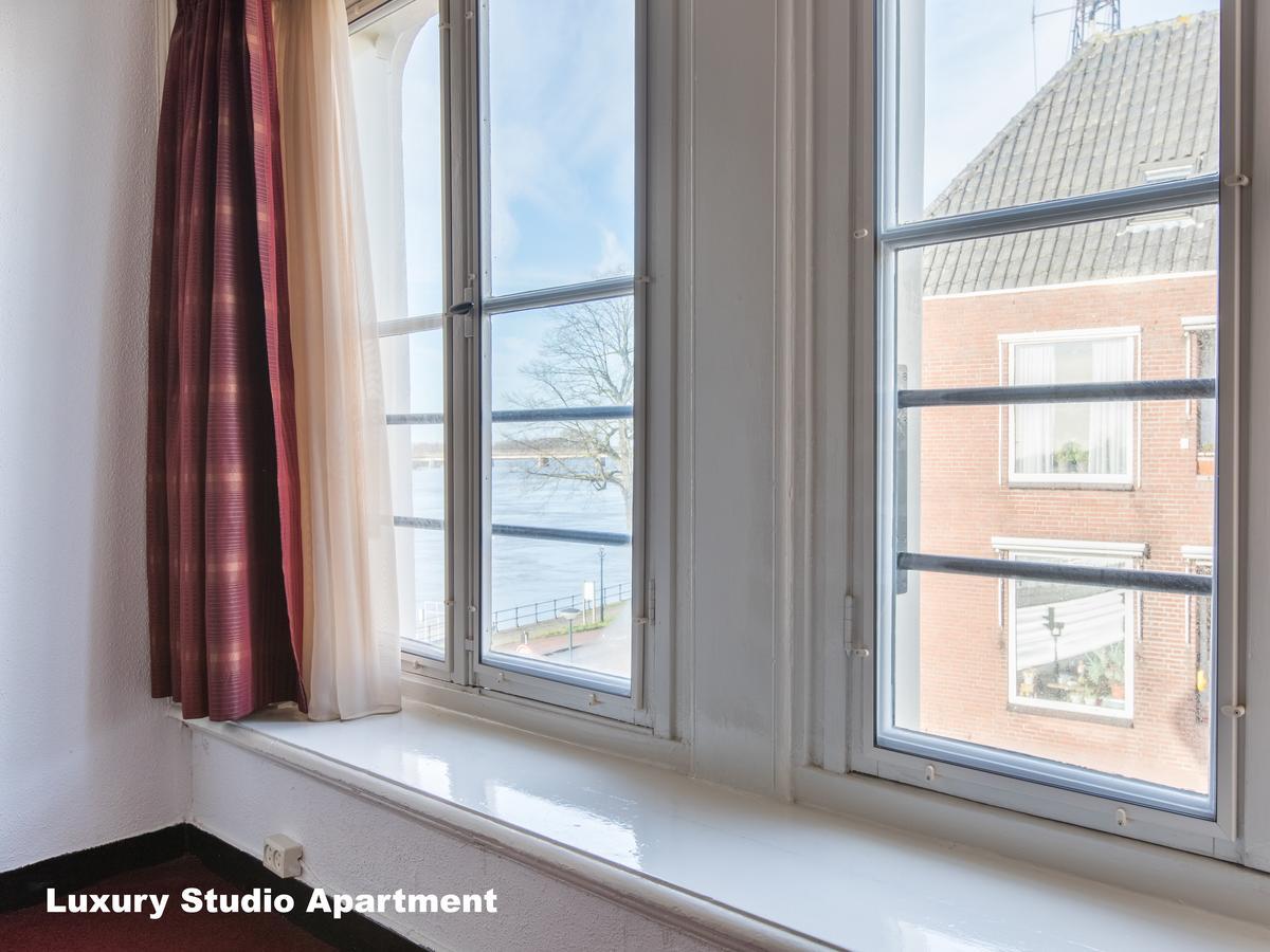 Hotel De Vischpoorte, Hartje Deventer En Aan De Ijssel Exteriér fotografie